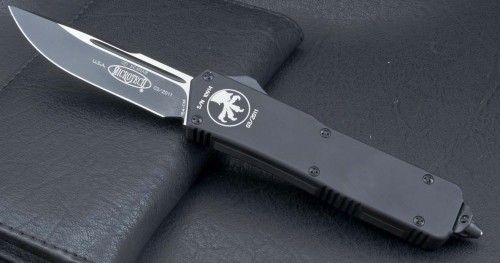 (#107-1T) Microtech Scarab Executive S/E Black Tact Plain - Front