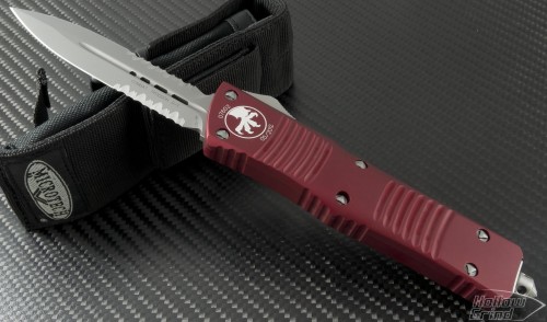 Microtech Knives Red Combat Troodon D/E Automatic OTF D/A Knife (3.75in Bead Blasted Part Serr S35-VN) 142-8RD - Front