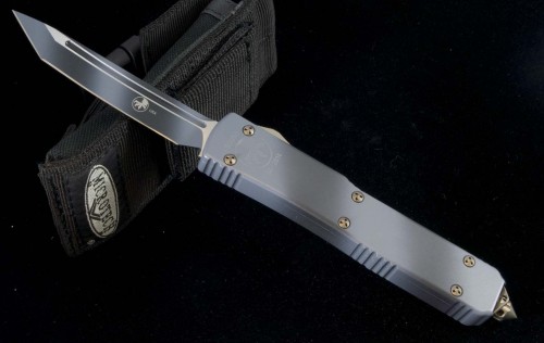 Microtech Knives Camo Ultratech T/E Automatic OTF D/A Knife (3.44in Black Plain) 123-1UC-2011 - Front