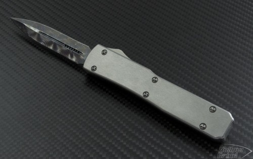 Microtech Knives Custom Stainless Steel Ultratech D/E Automatic OTF D/A Knife (3.25in Damascus Plain ) UT-SS-BL-DAM - Front