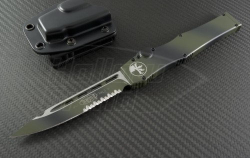 Microtech Knives Green Camo Halo V S/E Automatic OTF S/A Knife (4.6in Color Coated Part Serr N690) 151-2GC - Front