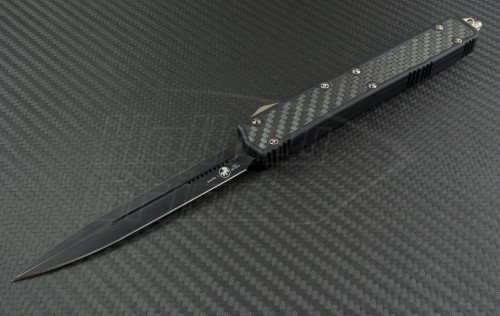 Microtech Knives Makora II D/E Automatic OTF D/A Knife (4.4in DLC Plain ELMAX) 106-1-DLC - Front