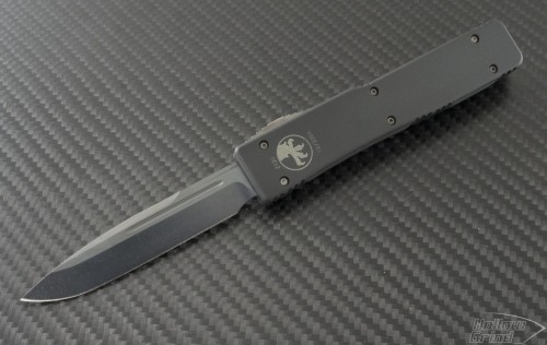 Microtech Knives Ultratech S/E Automatic OTF D/A Knife (3.44in Black Plain 154-CM) VNT-0100 - Front