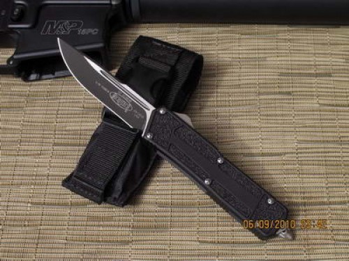 Microtech Scarab - S/E - Black - Plain Edge - Front