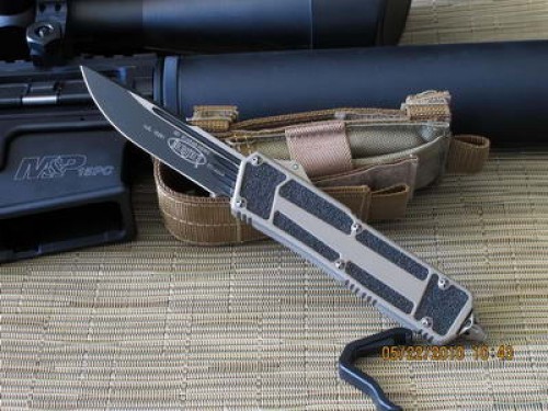 Microtech Navy Seals Scarab - Tan Handle - Plain - Additional View