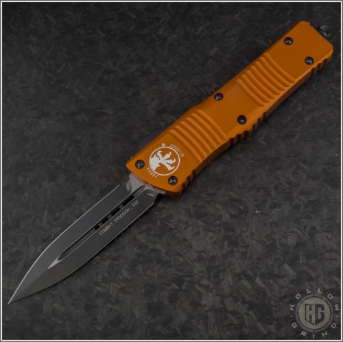 (#142-1OR) Microtech Orange Combat Troodon D/E Black Plain - Front
