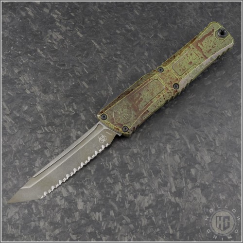 (#1144-3OBDS) Microtech Outbreak Combat Troodon Gen III T/E Apocalyptic Full Serrated - Front