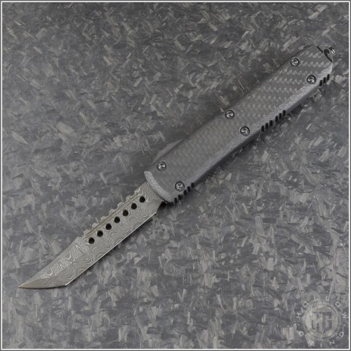 (#119-16CFS) Microtech Ultratech Hellhound Damascus Plain w/ Carbon Fiber Top and Ringed Hardware - Front