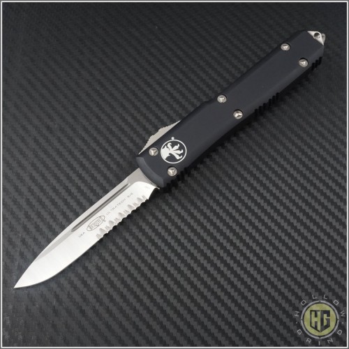 (#121-11CC) Microtech Ultratech S/E Stonewash Serrated - Contoured Chassis - Front
