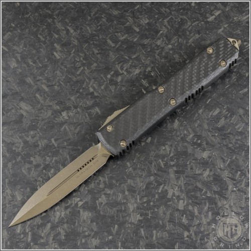 (#122-13APCFS) Microtech Ultratech D/E Signature Series Carbon Fiber Top Bronzed Apocalyptic Standard - Front