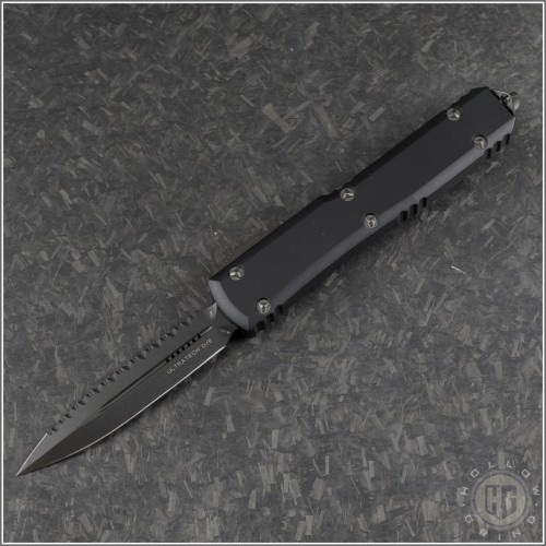 (#122-3DLCTS) Microtech Ultratech D/E DLC Full Serrated - Front