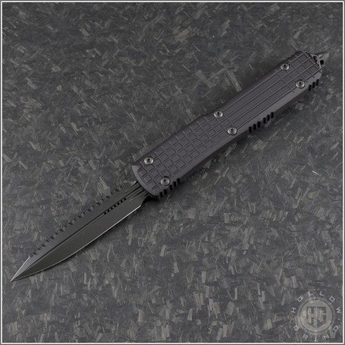 (#122-3UT-DS) Microtech Ultratech Delta D/E DLC Fully Serrated - Front