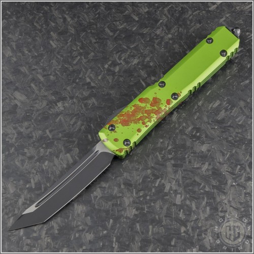 (#123-1Z) Microtech Ultratech Zombie Tanto Black Plain - Front