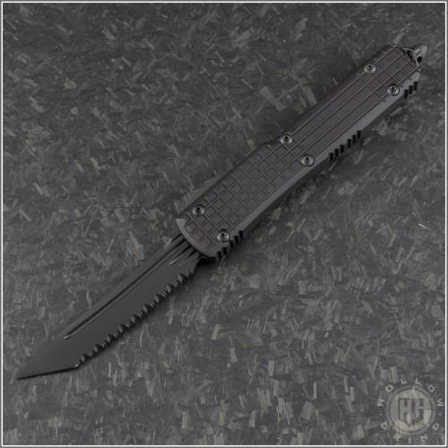 (#123-3UT-DS) Microtech Ultratech Delta T/E DLC Fully Serrated - Front