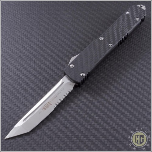 (#123-5CF) Microtech Carbon Fiber Ultratech T/E Satin Partially Serrated - Front