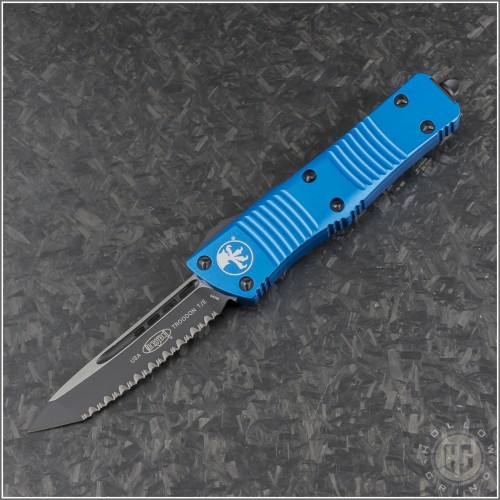 (#140-3BL) Microtech Blue Troodon T/E Black Full Serrated - Front