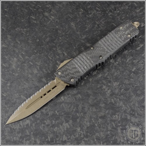 (#142-15APCFS) Microtech Combat Troodon D/E Bronzed Full Serrated with CF top - Front