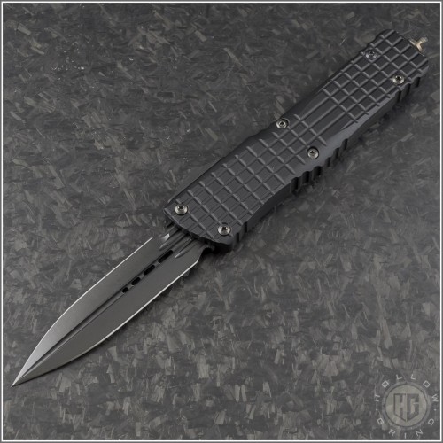 (#142-1CT-DSH) Microtech Combat Troodon Delta D/E DLC Plain - Front