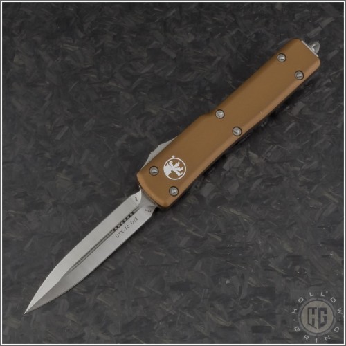 (#147-4TA) Microtech Tan UTX-70 D/E Satin Plain - Front