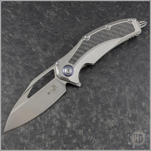 (#165C-4CFITI) Microtech Knives Rike Collab Matrix Hand Rubbed Satin Carbon Fiber Inlay - Front