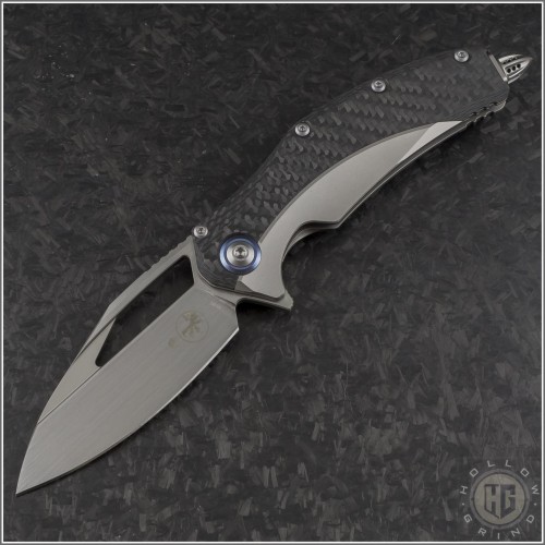 (#165C-4CFTI) Microtech Knives Rike Collab Matrix Hand Rubbed Satin Carbon Fiber Scale - Front