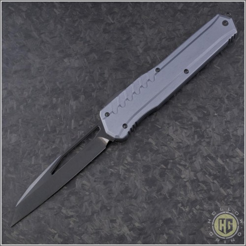 (#241M-1DLCGY) Microtech Cypher MK7 Wharncliffe DLC - Front