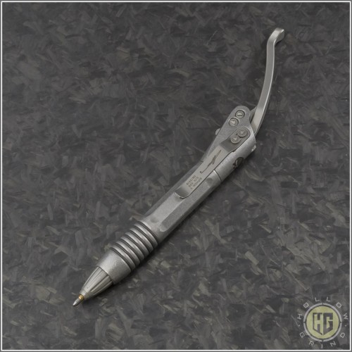 (#401-SS-SWSS) Microtech Siphon II Pen Stainless Signature Skull - Front