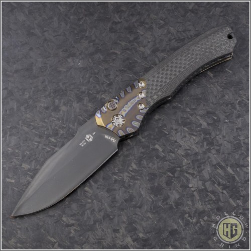 (#HTK-H000-CF-Ti-6A) Heretic Knives Wraith Auto DLC w/ CF Handle Ti Bolster - Front