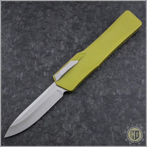 (#HTK-H014-2A-GR) Heretic Knives Cleric OTF Clip Point Stonewash w/ Green Handle - Front