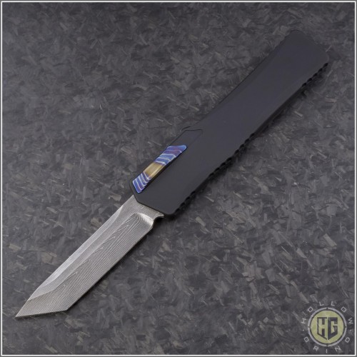 (#HTK-H015-DAM-CF1) Heretic Knives Cleric T/E Damascus w/ Carbon Fiber Cover - Front