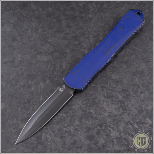 (#HTK-H032-6A-BRKBL) Heretic Knives Breakthrough Blue Manticore-X D/E DLC - Front