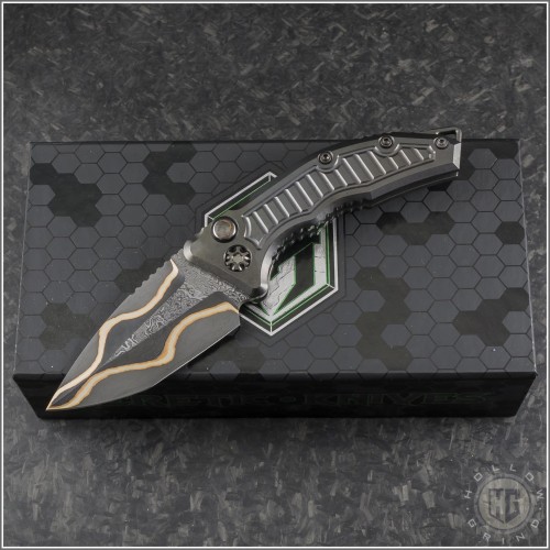 (#HTK-MED-BFTE) Heretic Knives Custom DLC Titanium Medusa with Bakers Forge Damascus - Front