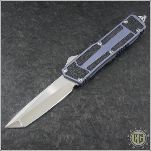 (#MTC-0243) Microtech Custom Gunmetal Scarab T/E Stonewash Plain - Front