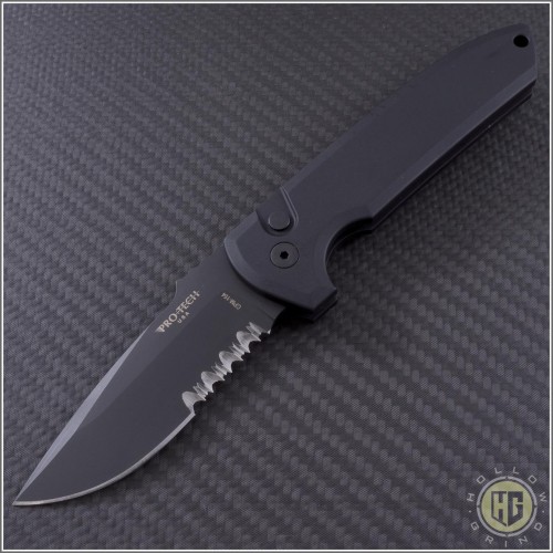 (#PT-LG202) Protech Les George Rockeye 3.375 Black Partially Serrated - Front