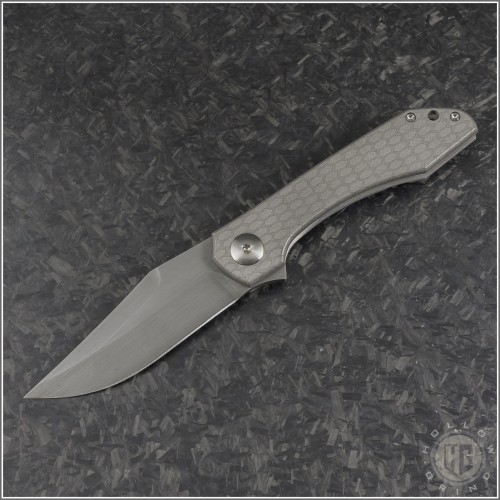 (#SCC-UnBo-001) Simeon Custom Knives Un-Bo Laser Engraved handle - Front