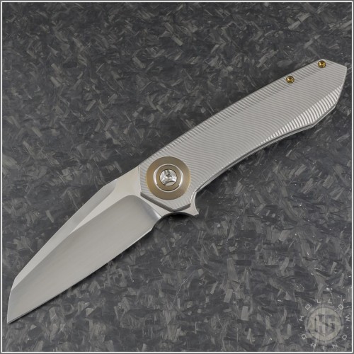 (#Skiff-Drifter-01) Skiff Made Blade Drifter - Front